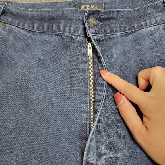 Versace Classic Men's Blue Jeans - Picture 5 of 15